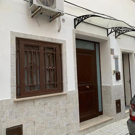 Casa Enza Partanna Mondello Apartment ปาแลร์โม ภายนอก รูปภาพ