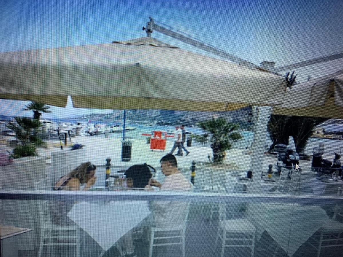 Casa Enza Partanna Mondello Apartment ปาแลร์โม ภายนอก รูปภาพ